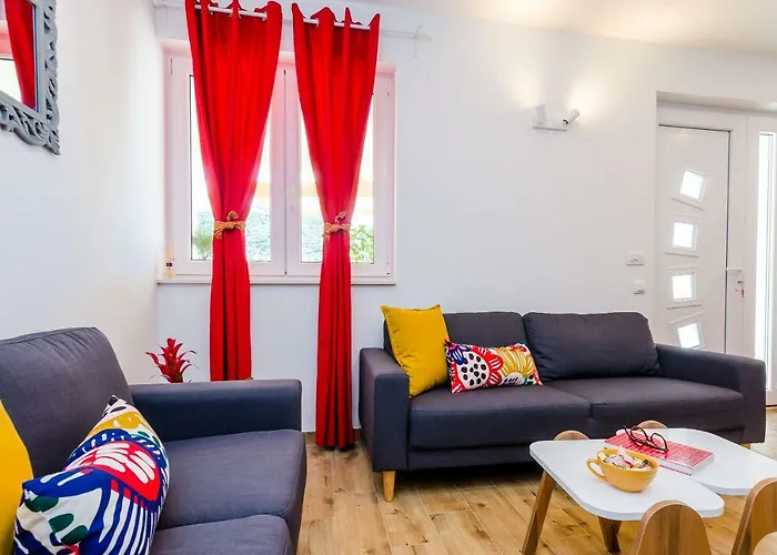 Moon River Apartament *