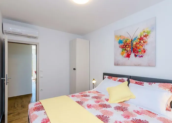 Moon River Mokošica