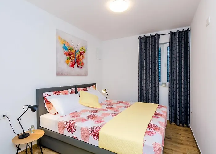 Moon River * Mokošica